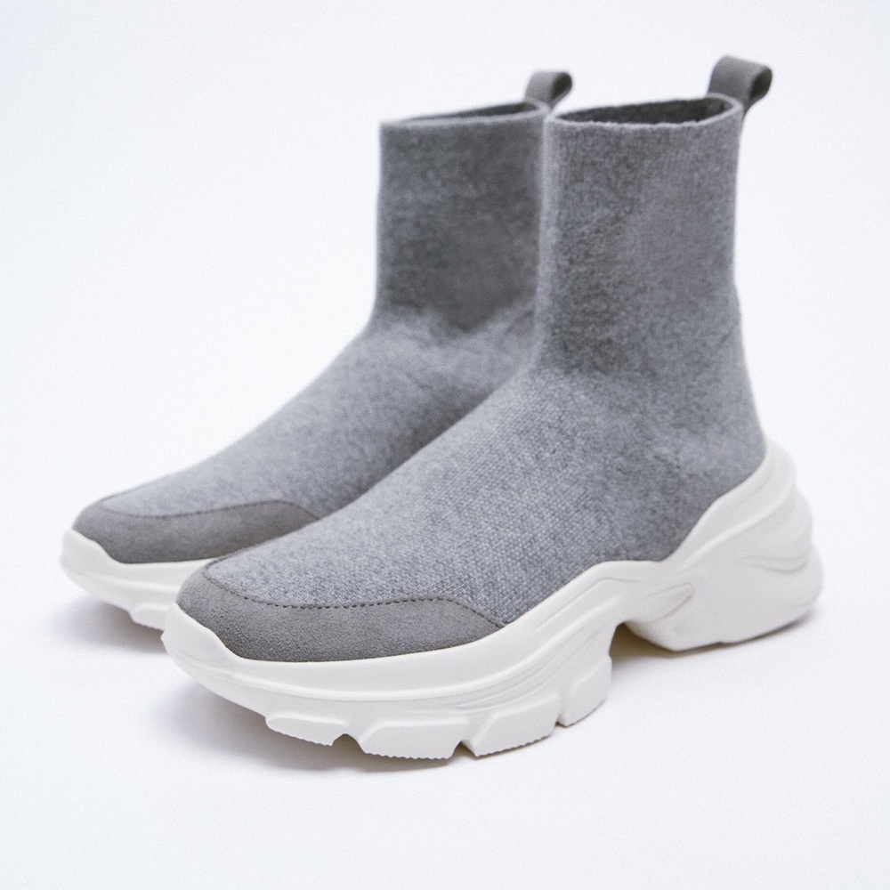 NWT Zara Stretch Knit Sock Sneaker 👟 Size US 9 GRAY